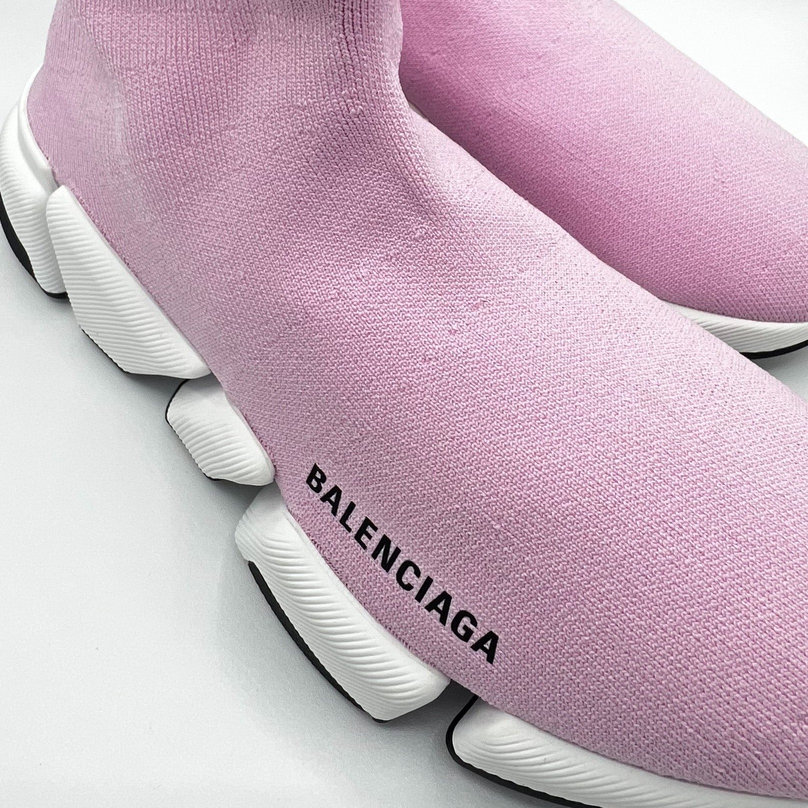 BALENCIAGA Light Pink Speed 2.0 Sneakers Size 39